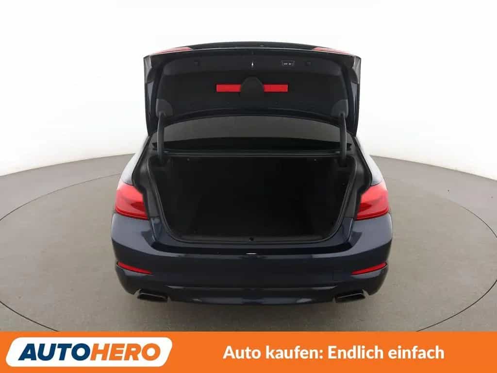 BMW 540 i Sport Line Aut.*NAVI*LED*360CAM*ACC*SHZ* 09/2017-photo-16