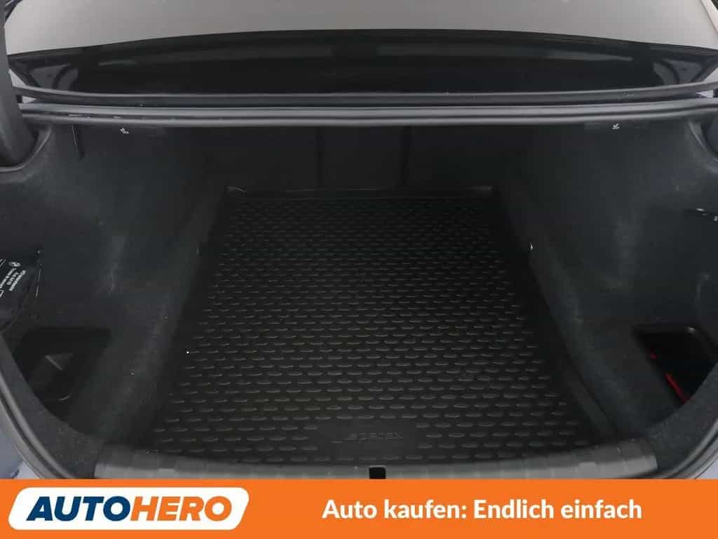 BMW 540 i Sport Line Aut.*NAVI*LED*360CAM*ACC*SHZ* 09/2017-photo-17
