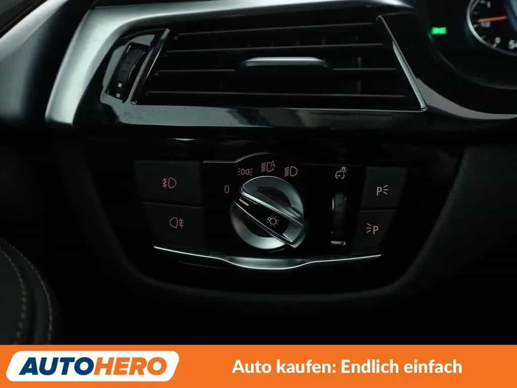 BMW 540 i Sport Line Aut.*NAVI*LED*360CAM*ACC*SHZ* 09/2017-photo-28