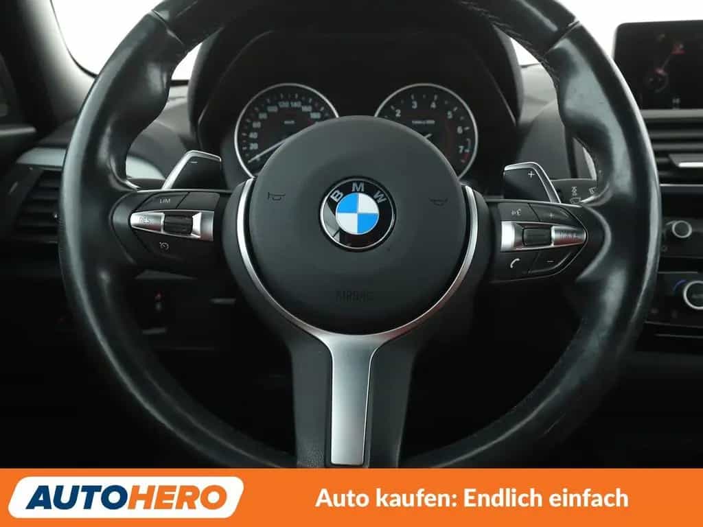 BMW M235 2er M235i Aut.*NAVI*BI-XENON*TEMPO*CAM*PDC*SHZ* 06/2016-photo-18
