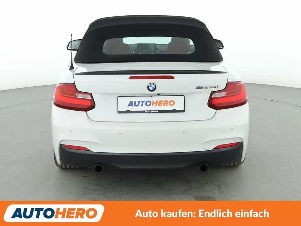 BMW M235 2er M235i Aut.*NAVI*BI-XENON*TEMPO*CAM*PDC*SHZ* 06/2016-photo-4