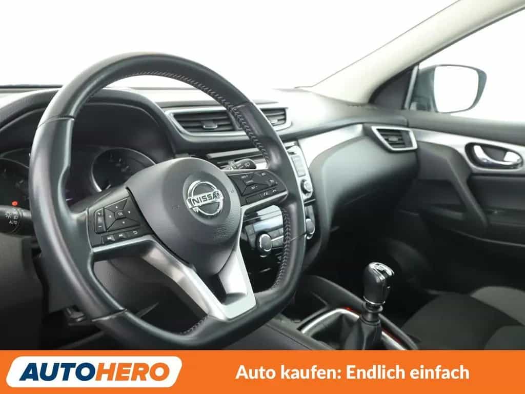 Nissan Qashqai 1.2 N-Connecta*NAVI*TEMPO*CAM*PDC*SHZ* 09/2018-photo-10