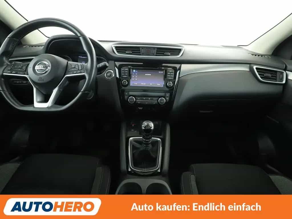 Nissan Qashqai 1.2 N-Connecta*NAVI*TEMPO*CAM*PDC*SHZ* 09/2018-photo-11