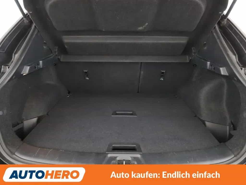 Nissan Qashqai 1.2 N-Connecta*NAVI*TEMPO*CAM*PDC*SHZ* 09/2018-photo-17