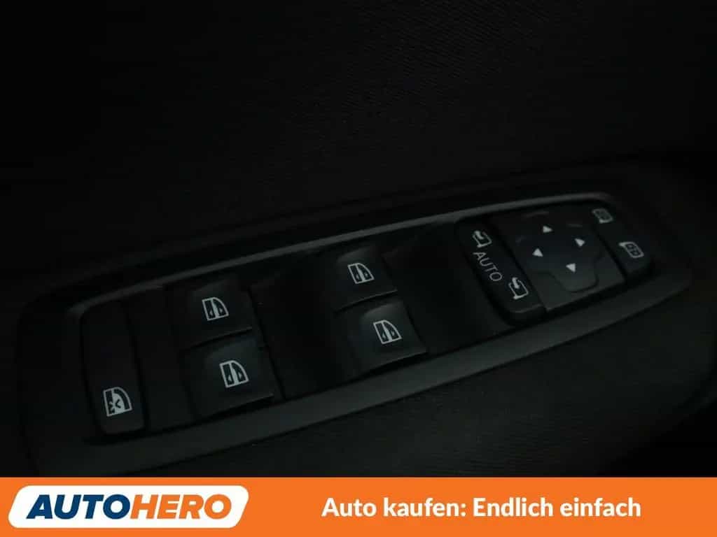 Renault Megane 1.2 TCe Energy Business Edition Aut.*NAVI 11/2017-photo-32
