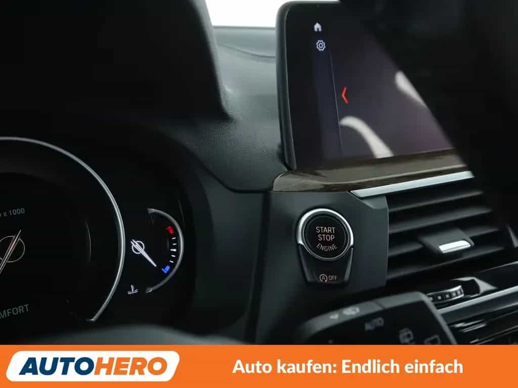 BMW X3 xDrive 30i Advantage Aut.*NAVI*LED*HUD*TEMPO* 07/2018-photo-30