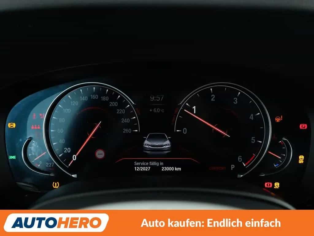 BMW 520 d xDrive M Sport Aut.*NAVI*LED*CAM*SHZ*TEMPO* 07/2018-photo-19