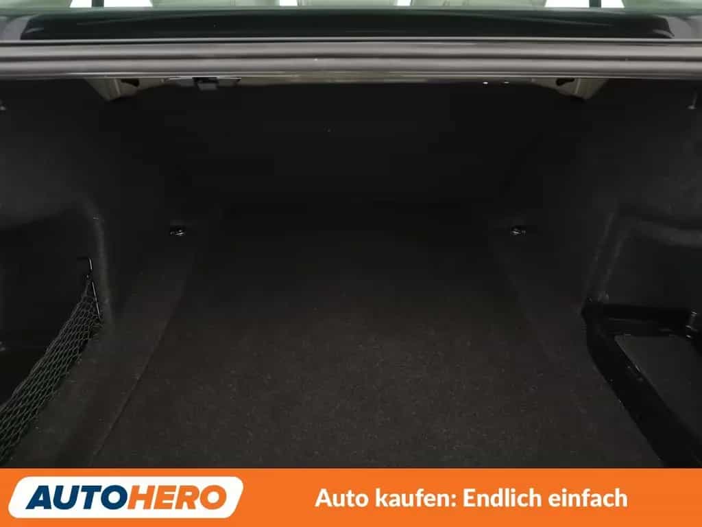 BMW 340 3er 340i xDrive Sport Line 09/2017-photo-17