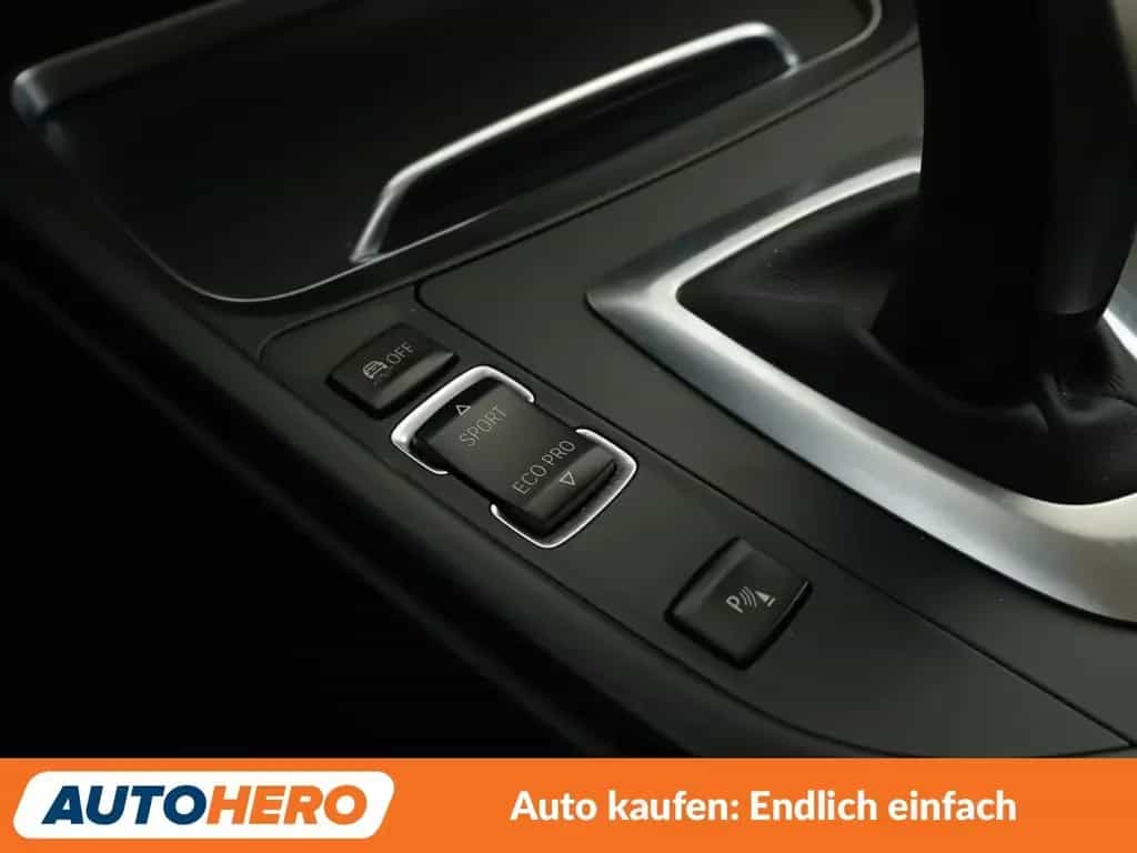BMW 340 3er 340i xDrive Sport Line 09/2017-photo-29