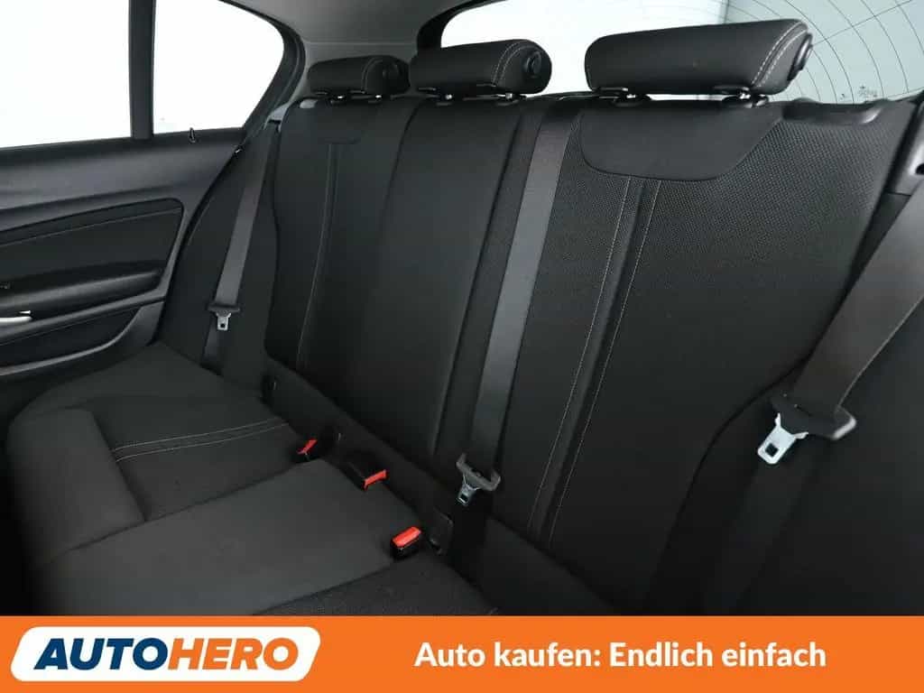 BMW 118 1er 118i Advantage*TEMPO*PDC*SHZ*LIM*ALU*KLIMA* 10/2017-photo-13