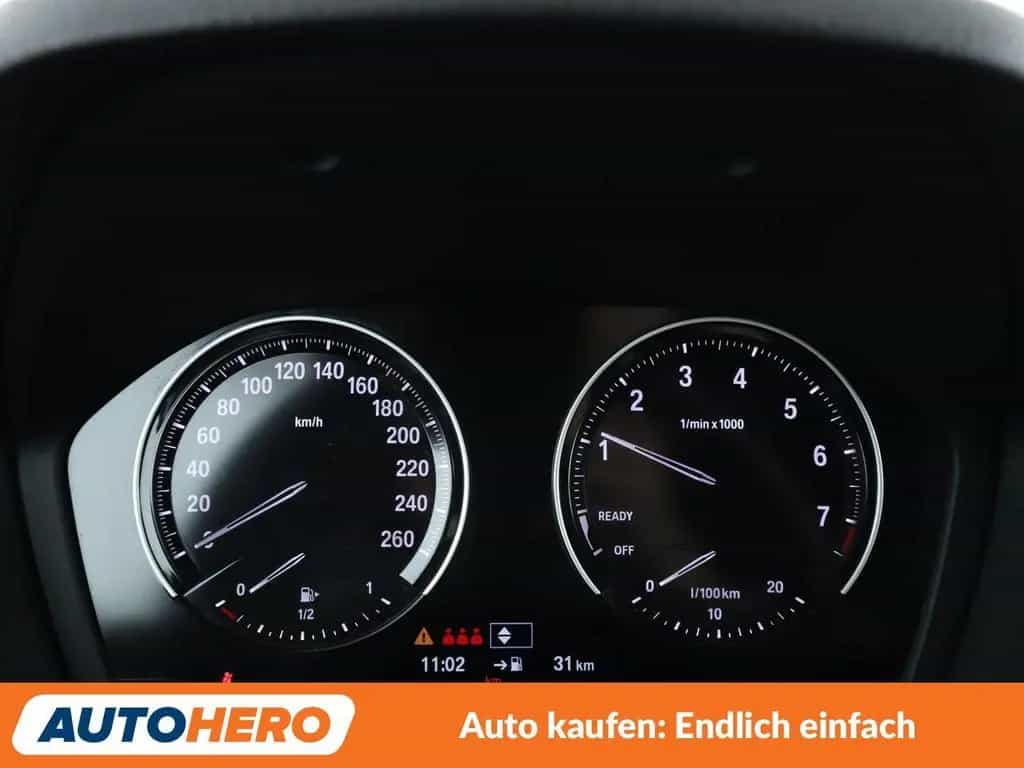 BMW 118 1er 118i Advantage*TEMPO*PDC*SHZ*LIM*ALU*KLIMA* 10/2017-photo-19