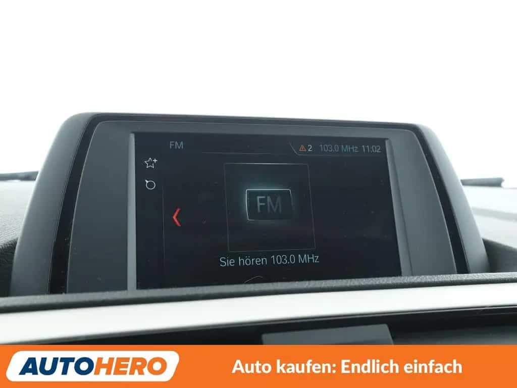 BMW 118 1er 118i Advantage*TEMPO*PDC*SHZ*LIM*ALU*KLIMA* 10/2017-photo-20