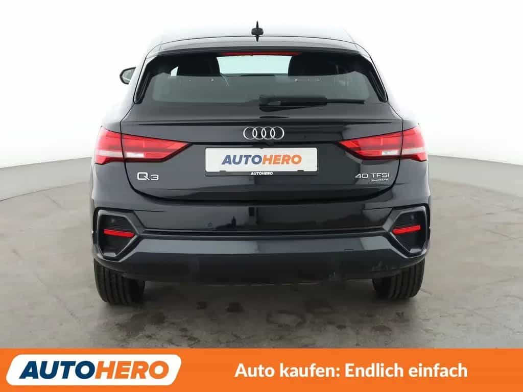 Audi Q3 Sportback 40 TFSI quattro Aut.*NAVI*LED*ACC* 10/2020-photo-4