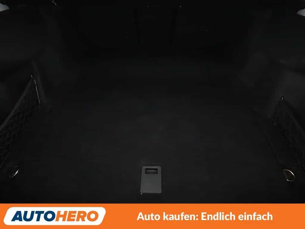 Mercedes-Benz C 400 4Matic Avantgarde Aut.*LED*NAVI*ACC*CAM* 03/2020-photo-17