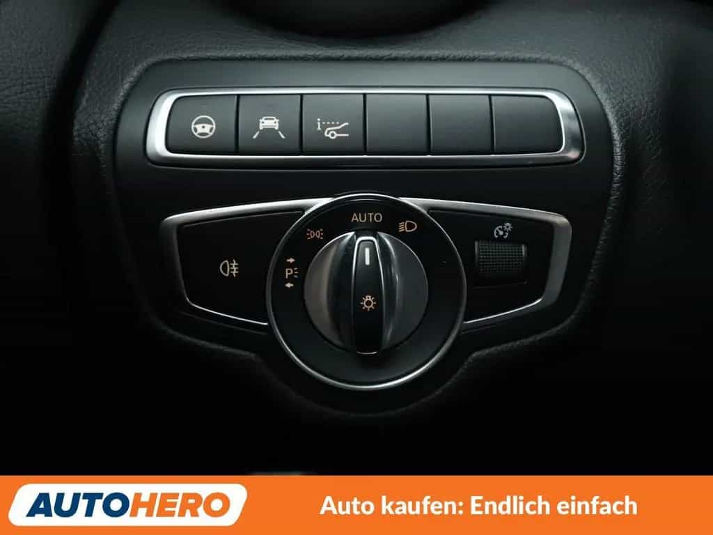 Mercedes-Benz C 400 4Matic Avantgarde Aut.*LED*NAVI*ACC*CAM* 03/2020-photo-26