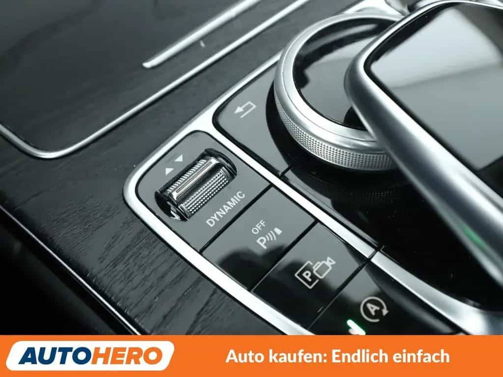 Mercedes-Benz C 400 4Matic Avantgarde Aut.*LED*NAVI*ACC*CAM* 03/2020-photo-27