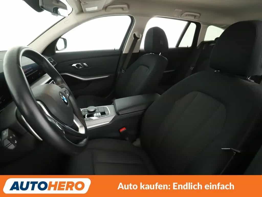 BMW 320 d Mild-Hybrid Aut.*NAVI*PDC*ACC*SHZ* 02/2023-photo-9