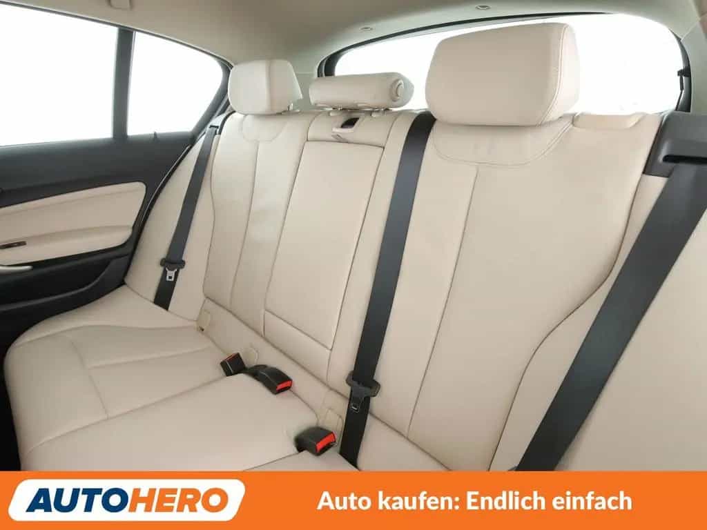 BMW 118 1er 118i Advantage*NAVI*TEMPO*PDC*SHZ*LIM*ALU* 07/2015-photo-13