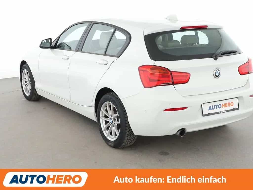 BMW 118 1er 118i Advantage*NAVI*TEMPO*PDC*SHZ*LIM*ALU* 07/2015-photo-3