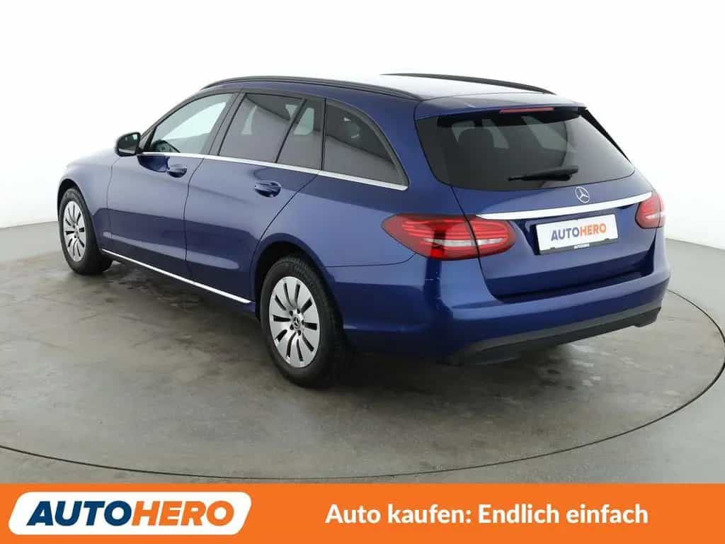 Mercedes-Benz C 220 d T Aut. *NAVI*LED*CAM*STANDHZG*TEMPO* 11/2019-photo-3