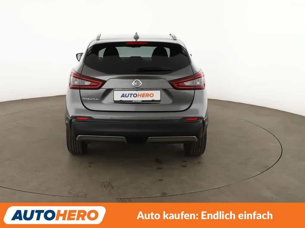 Nissan Qashqai 1.3 DIG-T N-Connecta Aut.*NAVI*360°CAM* 09/2020-photo-4