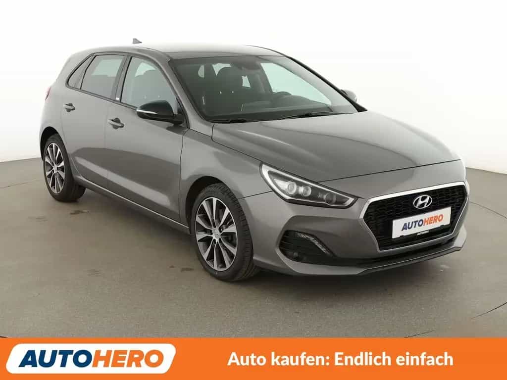 Hyundai i30 1.4 TGDI YES! Plus*NAVI*CAM*PDC*SHZ*TEMPO* 07/2019-photo-7