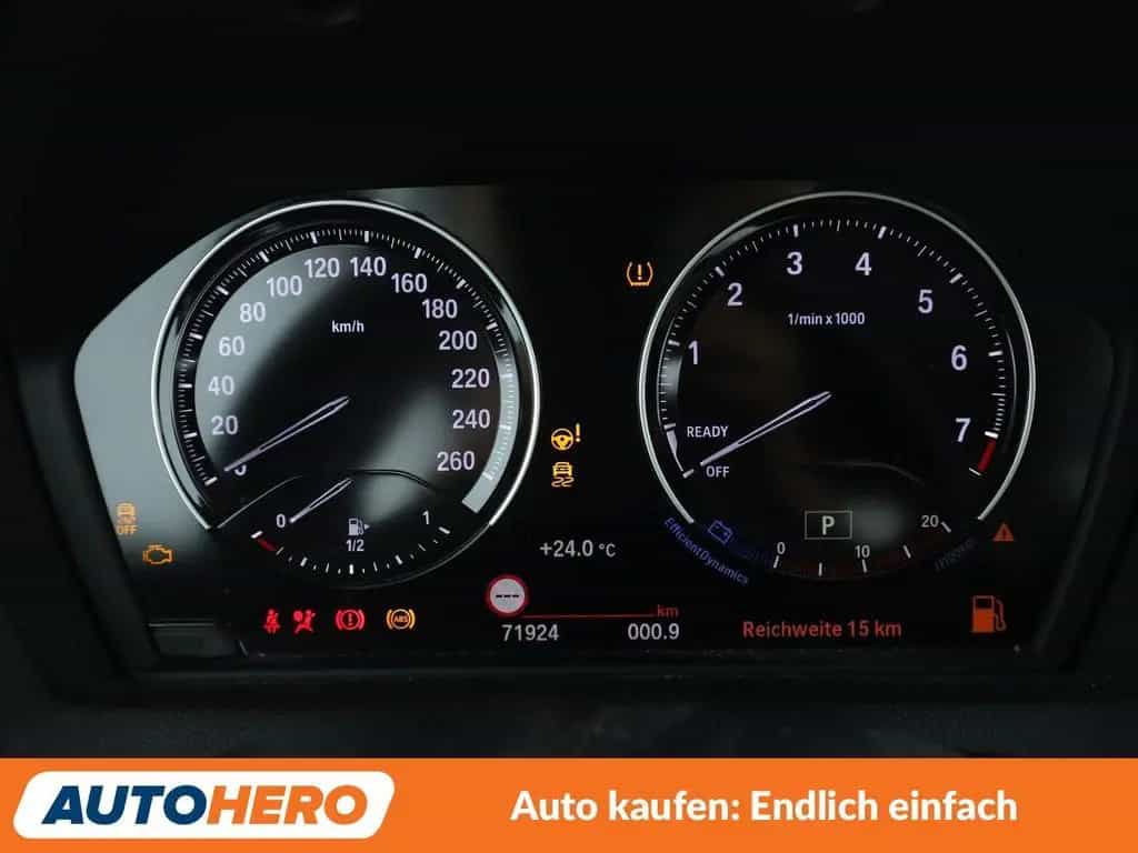 BMW 118 i Sport Line Aut.*NAVI*LED*TEMPO* 05/2019-photo-19