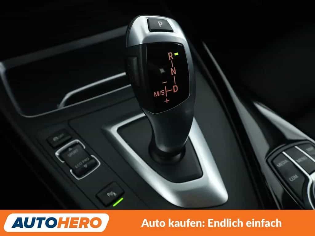BMW 118 i Sport Line Aut.*NAVI*LED*TEMPO* 05/2019-photo-25