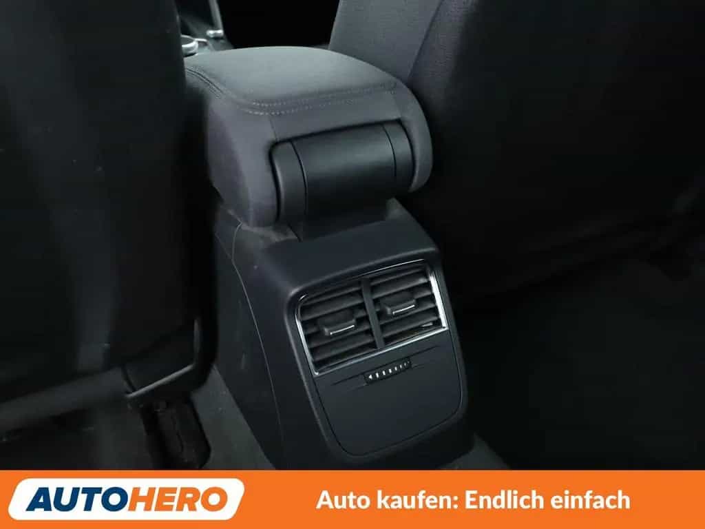 Audi A3 Sportback 30 TFSI Aut.*NAV*XENON*TEMPO*PDC*SH 03/2019-photo-28