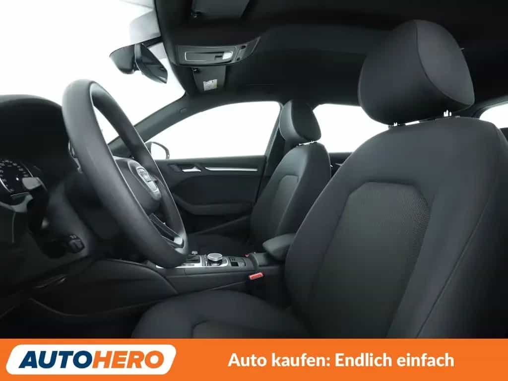 Audi A3 Sportback 30 TFSI Aut.*NAV*XENON*TEMPO*PDC*SH 03/2019-photo-9