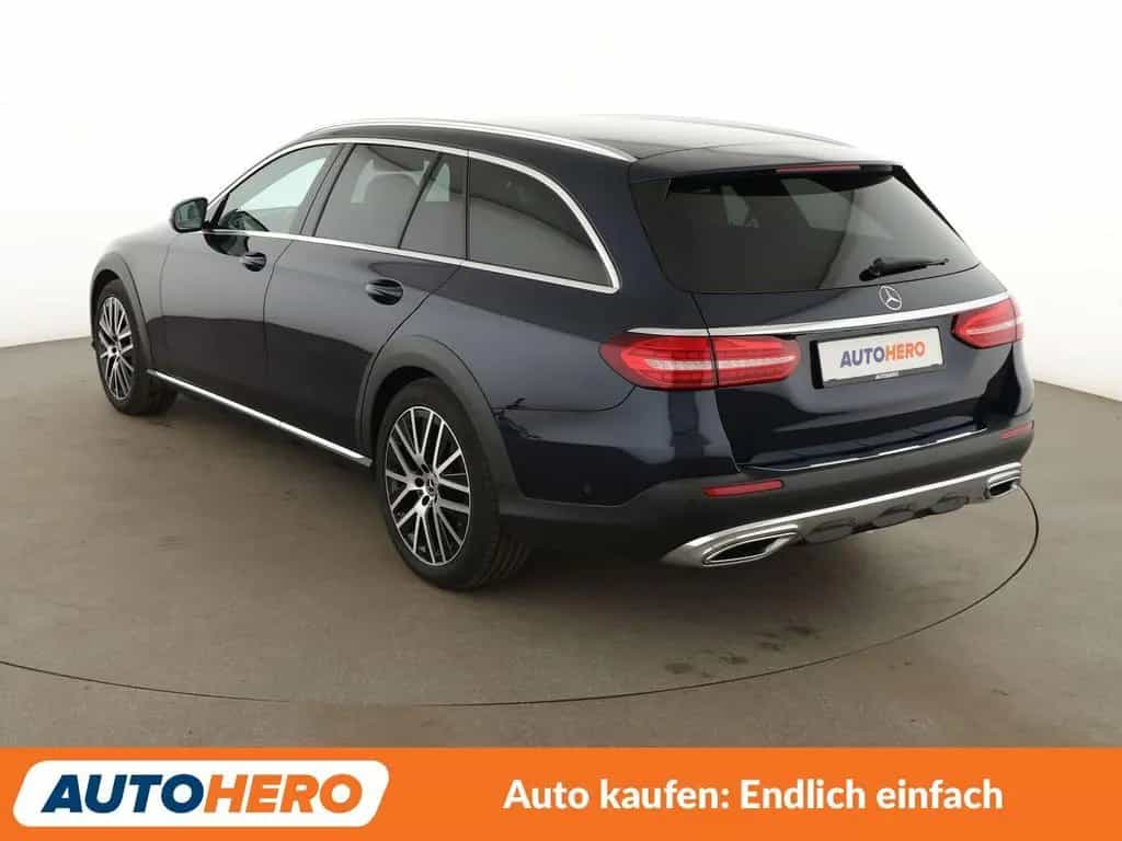 Mercedes-Benz E 220 E-Klasse E 220 d T 4Matic Avantgarde Aut.*NAVI* 03/2021-photo-3