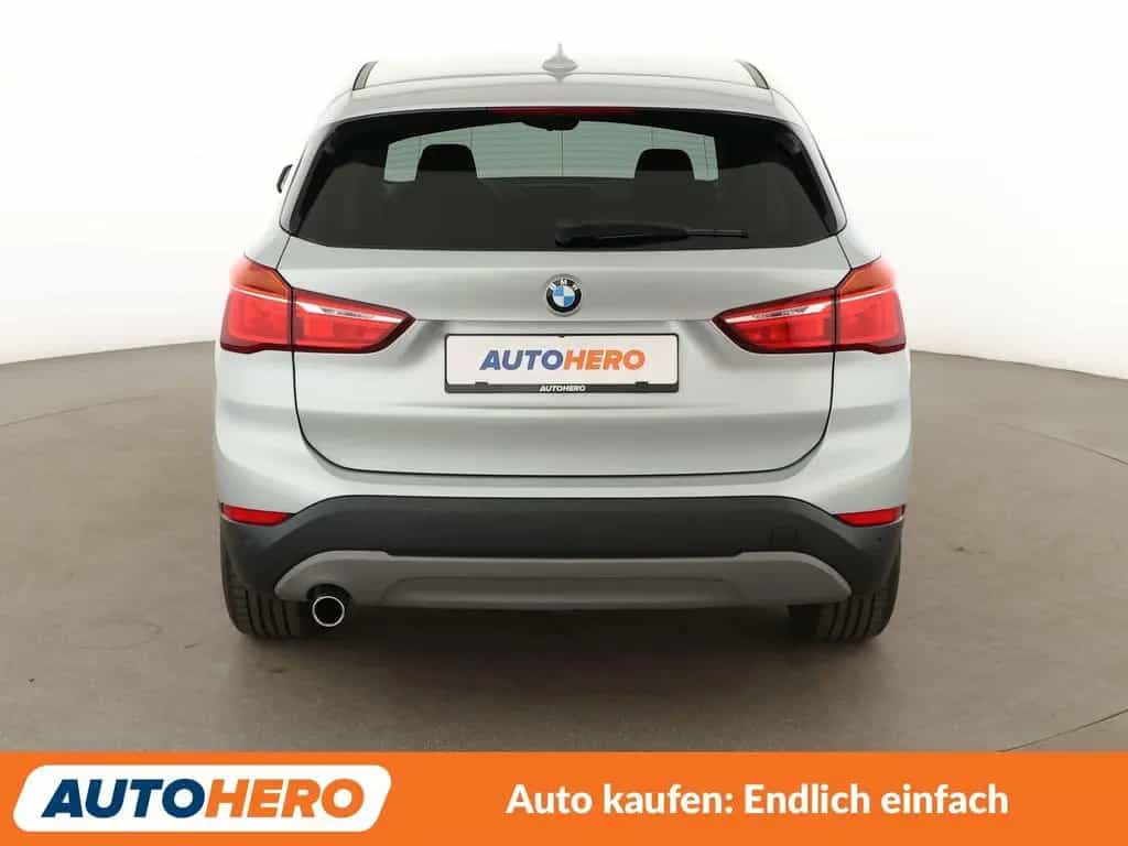 BMW X1 sDrive 18i Aut.*NAVI*TEMPO*PDC*SHZ* 04/2019-photo-4
