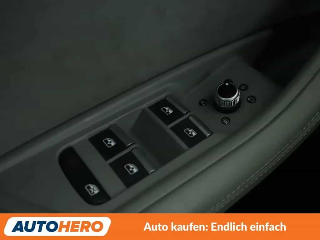 Audi A4 50 TDI quattro S line Aut.*EXCLUSIVE*LED*CAM* 04/2021-photo-24