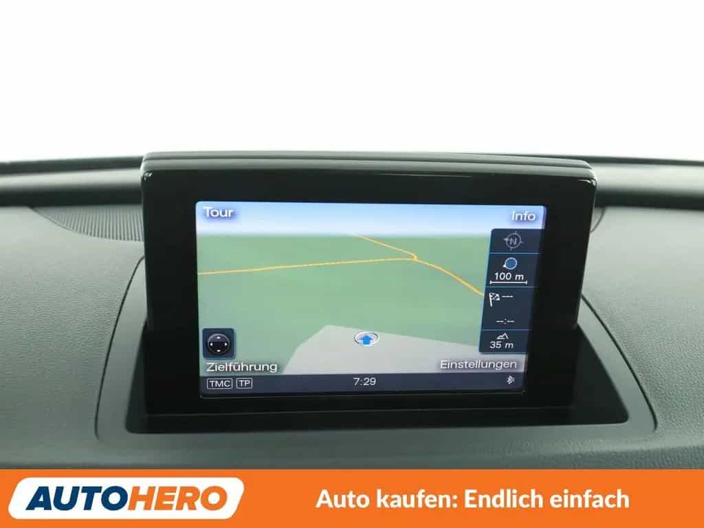 Audi Q3 1.4 TFSI ACT Design Aut.*NAVI*XENON*TEMPO* 01/2016-photo-21