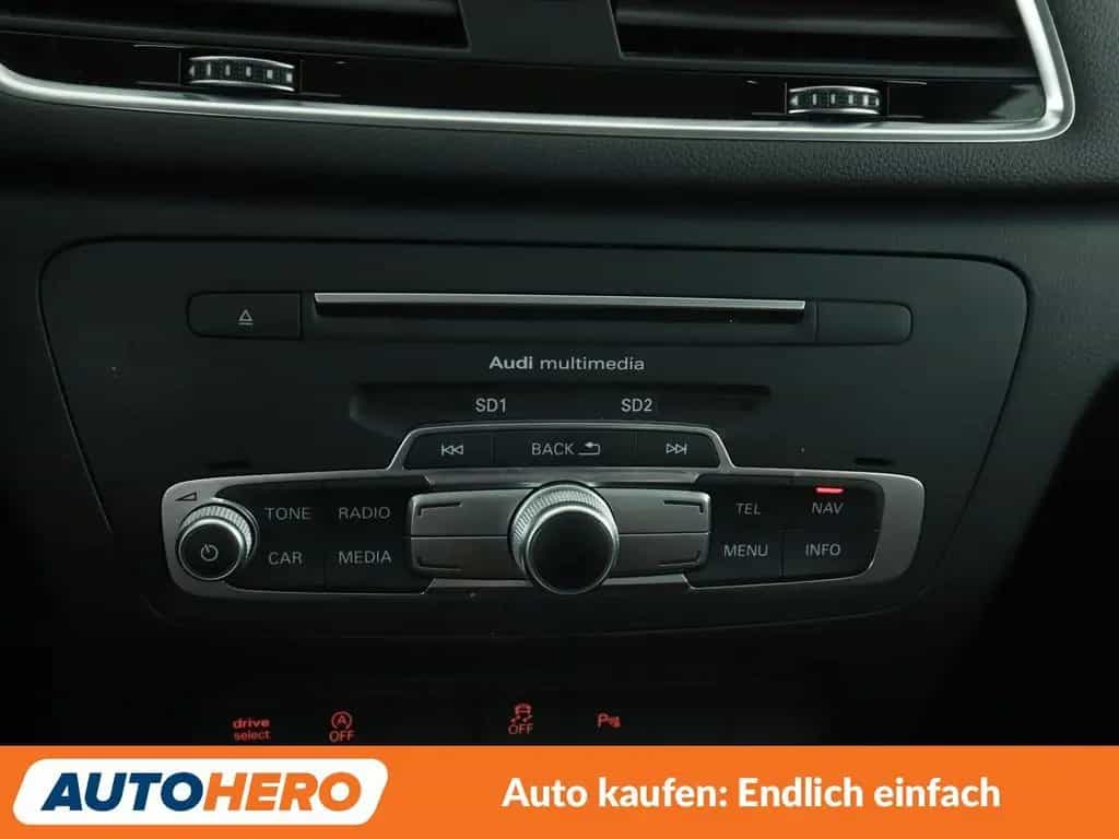 Audi Q3 1.4 TFSI ACT Design Aut.*NAVI*XENON*TEMPO* 01/2016-photo-22