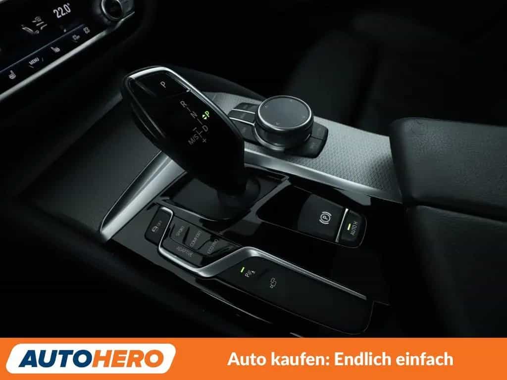 BMW 540 5er 540d xDrive M Sport Aut.*NAVI*HUD*LED* 06/2019-photo-24