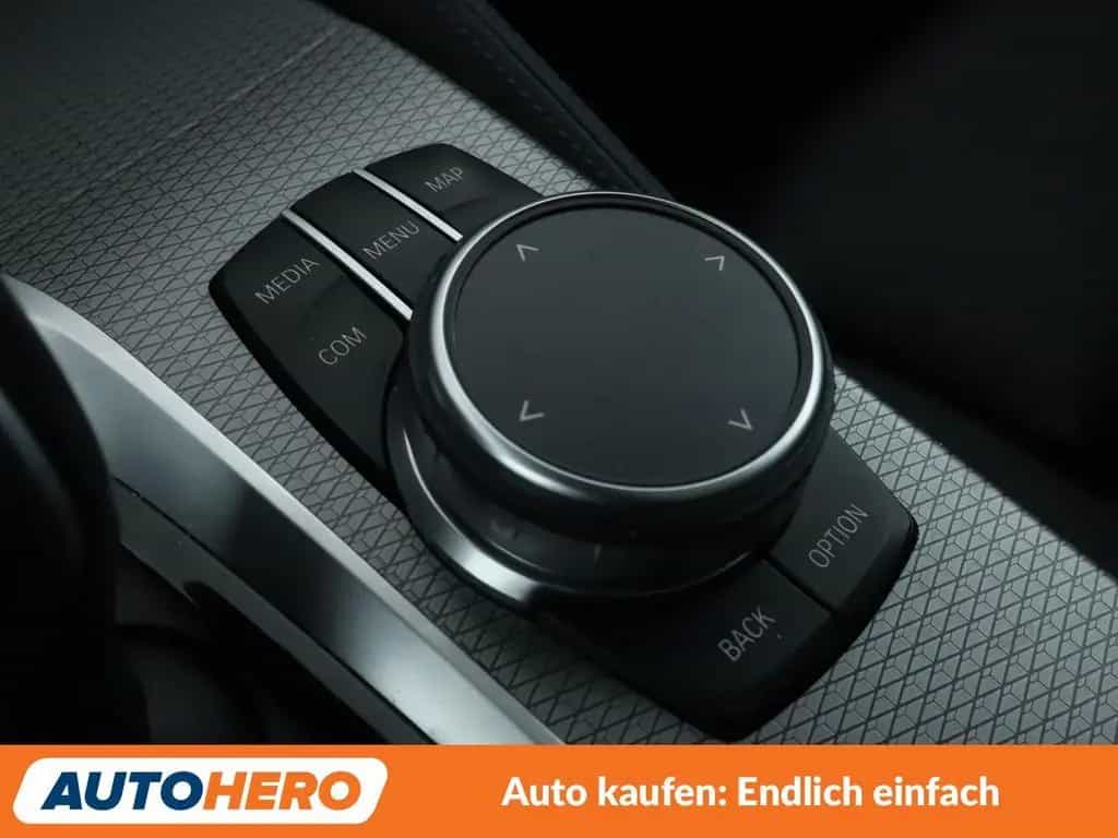 BMW 540 5er 540d xDrive M Sport Aut.*NAVI*HUD*LED* 06/2019-photo-26