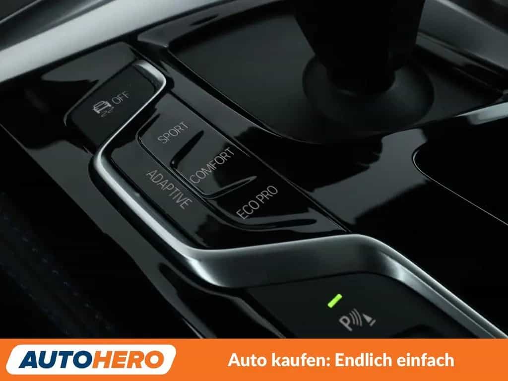 BMW 540 5er 540d xDrive M Sport Aut.*NAVI*HUD*LED* 06/2019-photo-27