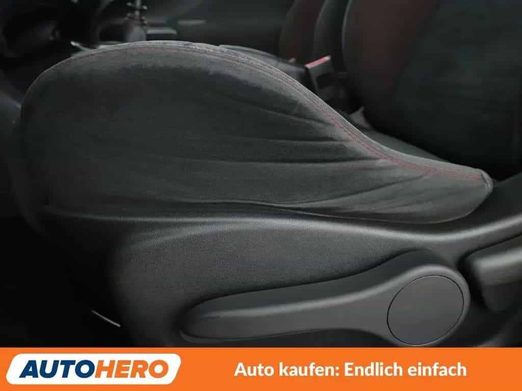 Nissan Juke 1.6 Nismo RS*NAVI*CAM*SHZ*KLIMA*GARANTIE* 04/2017-photo-29