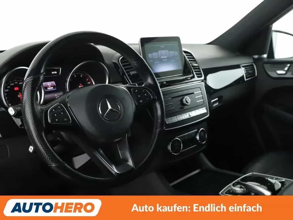 Mercedes-Benz GLE 400 4Matic AMG Line Aut.*NAVI*LED*ACC* 03/2018-photo-10