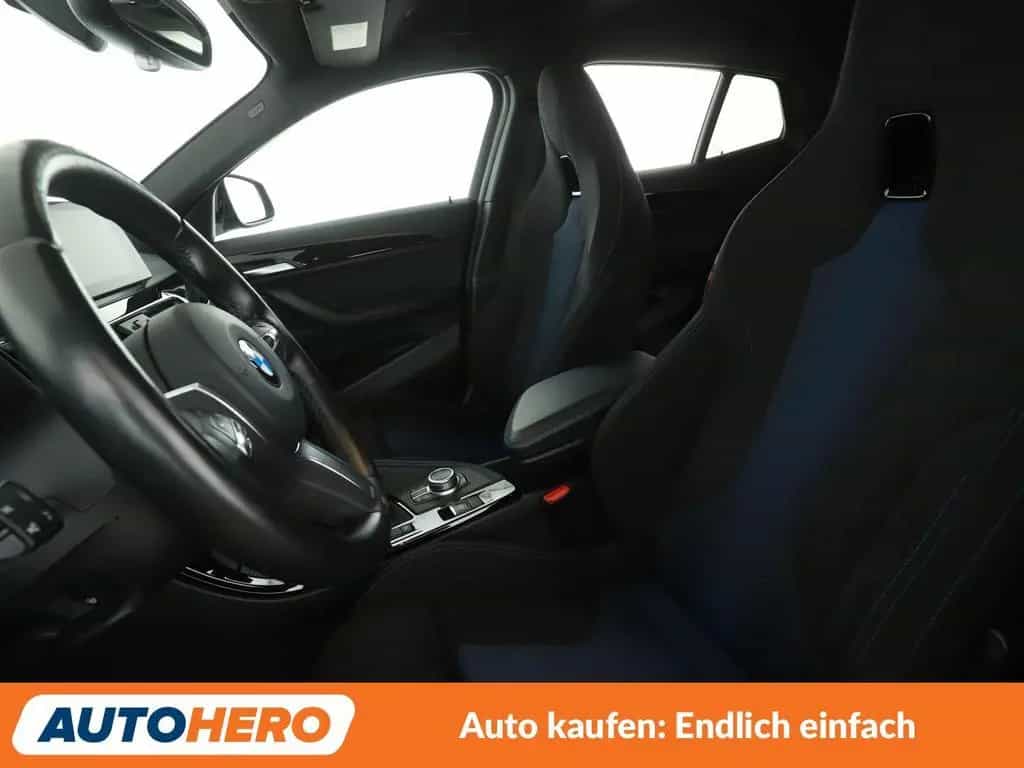 BMW X2 M35i Aut.*NAVI*LED*HUD*TEMPO*CAM*PDC*SHZ* 09/2021-photo-9