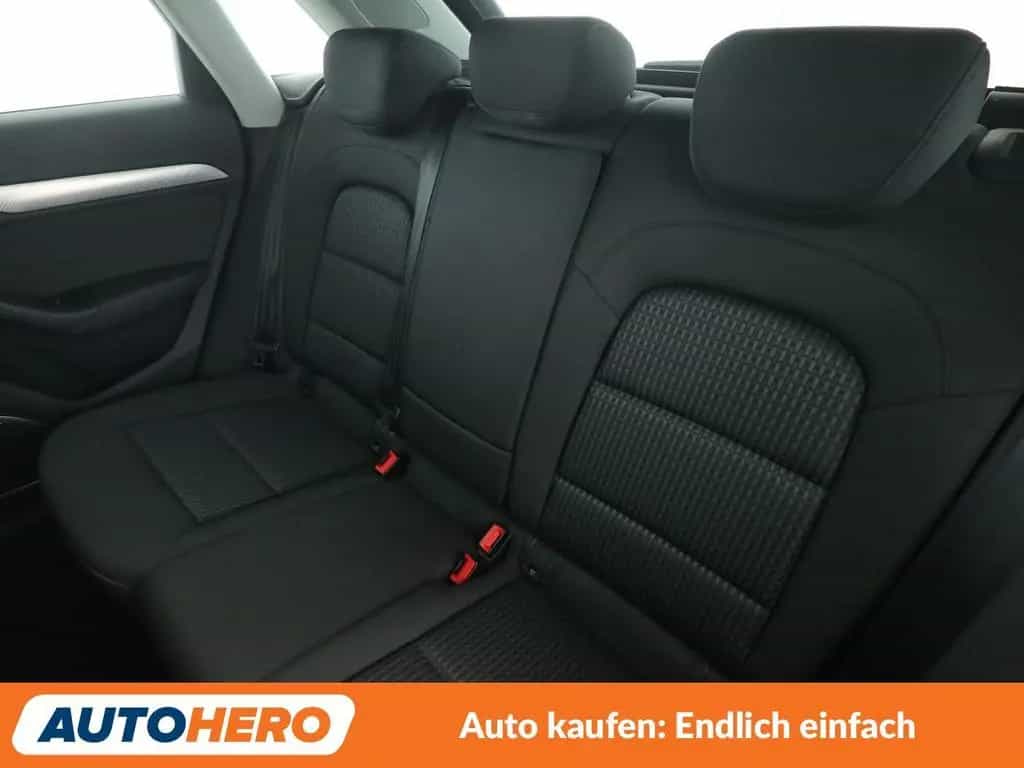 Audi Q3 1.4 TFSI ACT Design Aut. *LED*BOSE*TEMPO*CAM* 10/2015-photo-13