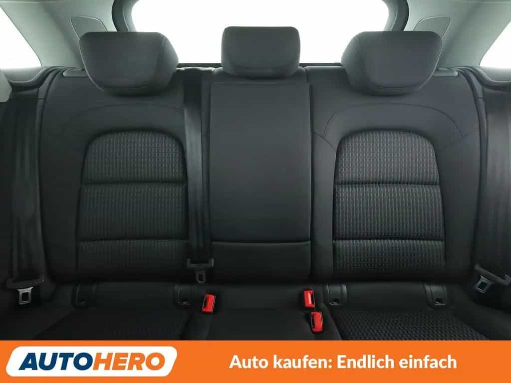 Audi Q3 1.4 TFSI ACT Design Aut. *LED*BOSE*TEMPO*CAM* 10/2015-photo-15