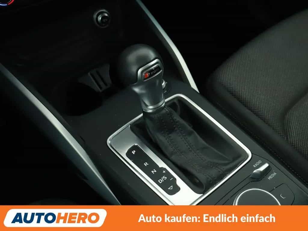 Audi Q2 1.4 TFSI ACT Sport*NAVI*LED*PDC*SHZ*ACC* 01/2018-photo-24