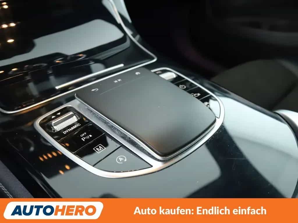 Mercedes-Benz GLC 220 d 4Matic AMG Line Aut.*NAVI*LED*ACC*360° 12/2020-photo-22