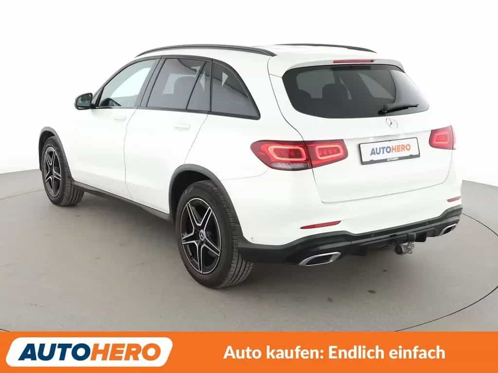 Mercedes-Benz GLC 220 d 4Matic AMG Line Aut.*NAVI*LED*ACC*360° 12/2020-photo-3