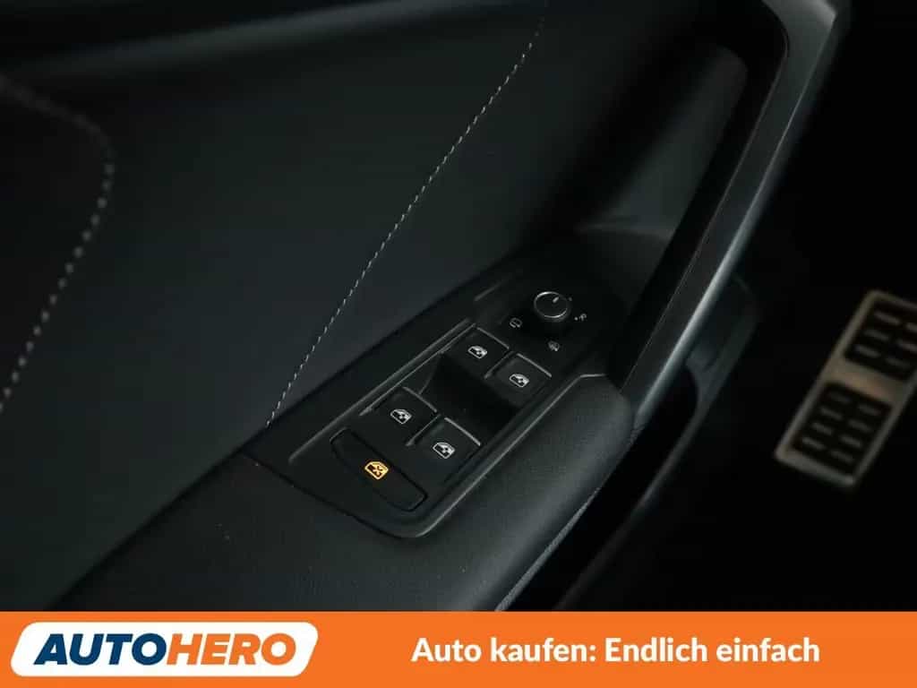 Volkswagen Tiguan Allspace 2.0 TDI R-Line 4Motion Aut. *VC* 05/2022-photo-28