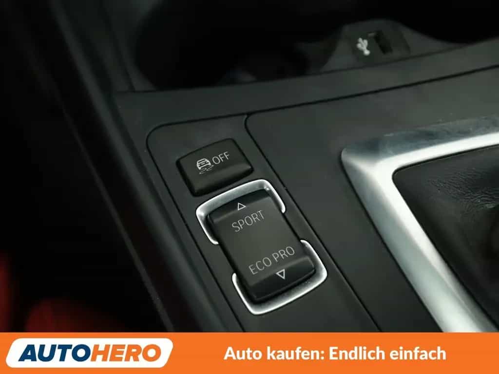 BMW M240i 2er M240i 07/2017-photo-25