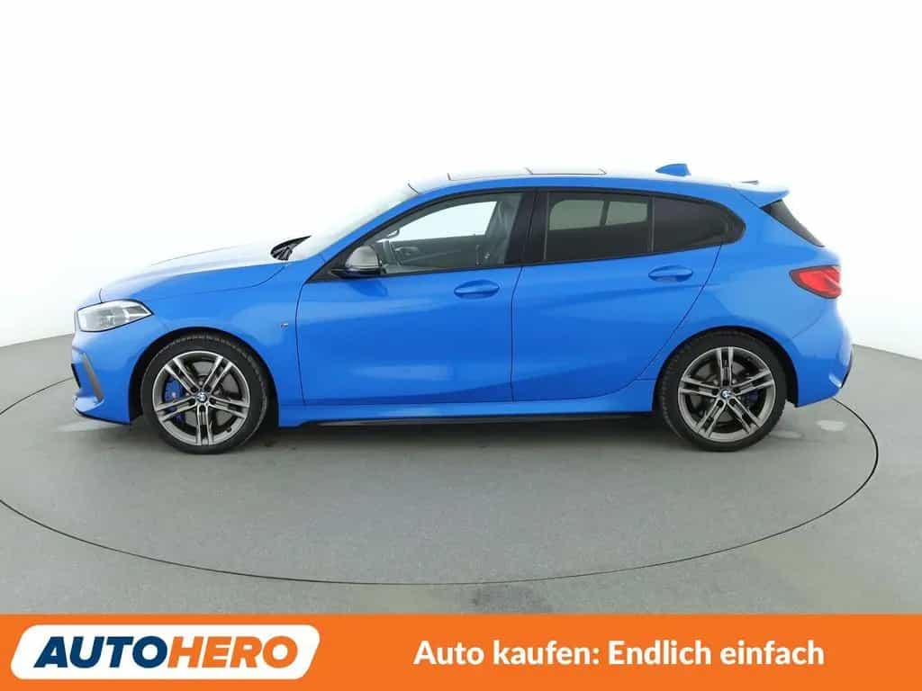 BMW M135 1er M135i xDrive Aut.*NAVI*HUD*LED* 11/2020-photo-2