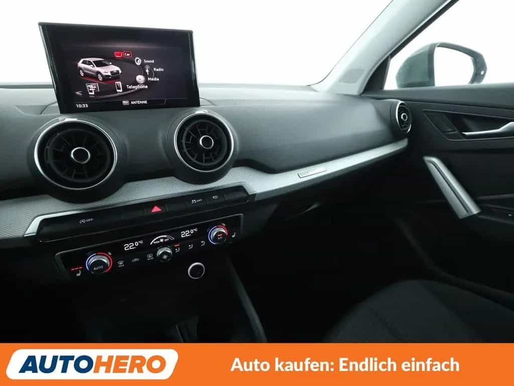 Audi Q2 30 TFSI *LED*TEMP*PDC*SHZ*KLIMA*GARANTIE* 07/2019-photo-23